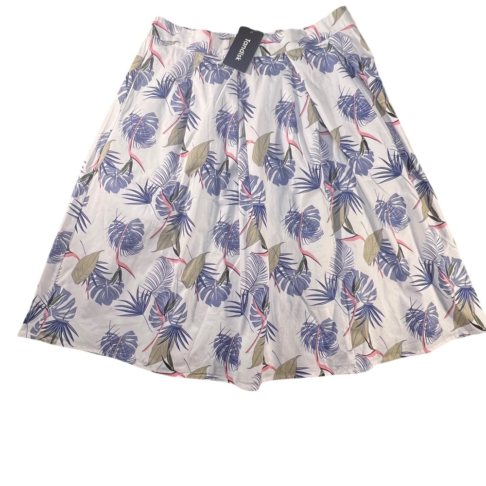 Tanelise XL White Blue Floral‎ Print Pleated Midi Full Skirt Tropical NWT